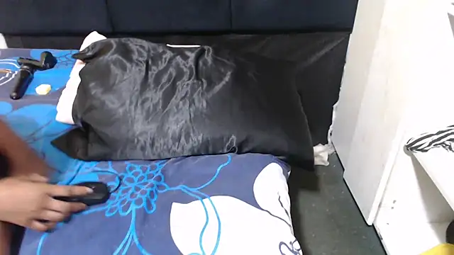 SweetHotBabby18 online show from May 11, 2026, 4:47 am