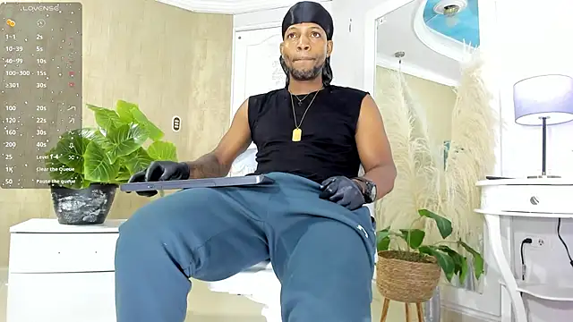 RicoBrown777  online show from May 11, 2026, 4:14 am
