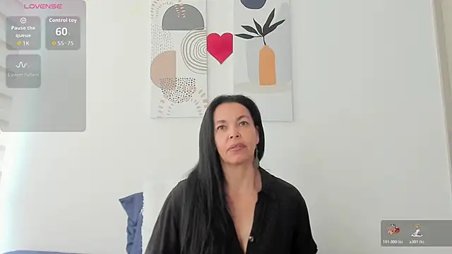 Snapshot of Evawalker_ chatting on May 28, 2026, 2:56 pm Evawalker online show from May 28, 2026, 2:56 pm