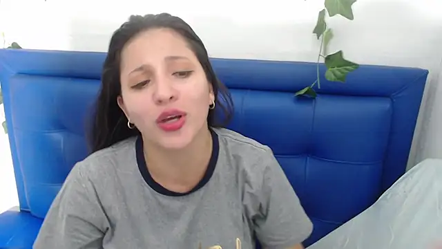 Snapshot of cherry_modelx_ chatting on May 21, 2026, 2:09 am cherry modelx online show from May 21, 2026, 2:09 am