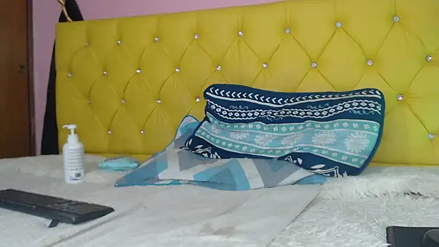 Snapshot of Aidan_twink chatting on March 2, 2025, 1:58 am Aidan twink online show from March 2, 2025, 1:58 am