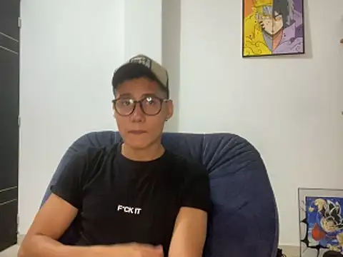 Abercend online show from October 18, 2025, 3:08 am