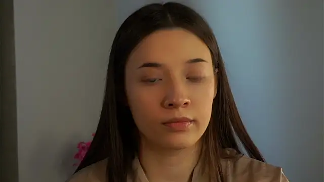 LowOncoming online show from February 21, 2025, 4:18 am