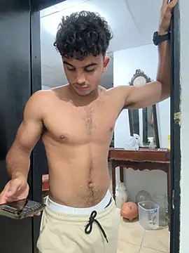 Mentriplex online show from October 19, 2025, 1:30 am