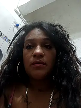 Snapshot of Michelle_Brito1 chatting on March 6, 2025, 12:43 am Michelle Brito1 online show from March 6, 2025, 12:43 am