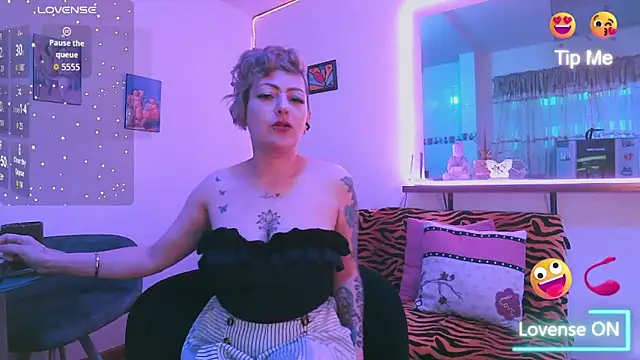 Maria fernandaxxx  online show from February 3, 2026, 2:11 pm