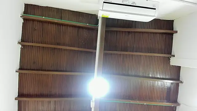 karina mason online show from November 20, 2025, 12:39 pm