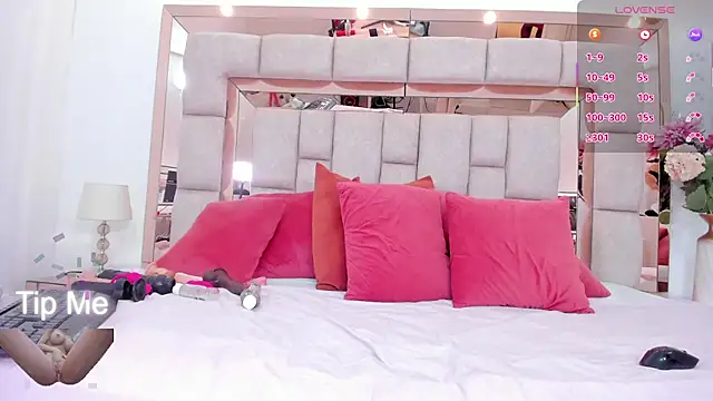 karina mason online show from February 16, 2026, 9:34 pm