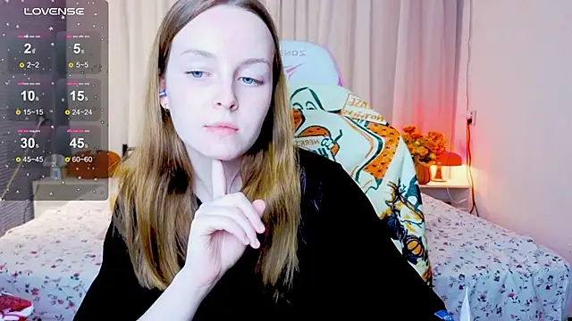 Snapshot of Wild__flowers chatting on October 24, 2025, 7:02 pm Wild  flowers online show from October 24, 2025, 7:02 pm