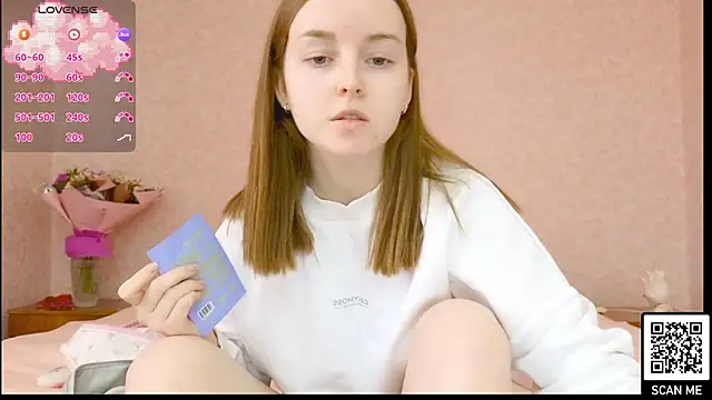 Snapshot of Wild__flowers chatting on February 19, 2025, 8:12 am Wild  flowers online show from February 19, 2025, 8:12 am
