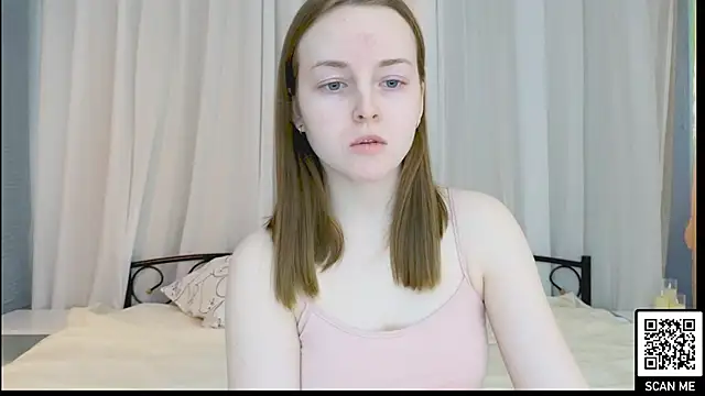 Snapshot of Wild__flowers chatting on February 28, 2025, 4:32 am Wild  flowers online show from February 28, 2025, 4:32 am