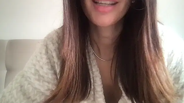 Snapshot of paolajonez chatting on November 1, 2025, 3:17 pm paolajonez online show from November 1, 2025, 3:17 pm