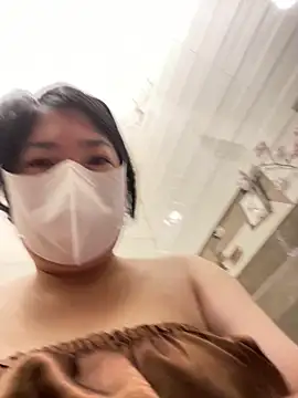 Hachi Sweetbabie  online show from February 3, 2026, 11:10 pm