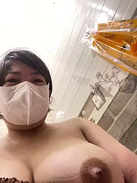 Snapshot of Hachi_Sweetbabie_ chatting on May 6, 2026, 10:14 pm Hachi Sweetbabie online show from May 6, 2026, 10:14 pm