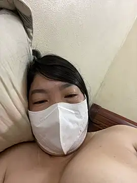 Hachi Sweetbabie  online show from June 20, 2026, 4:12 pm