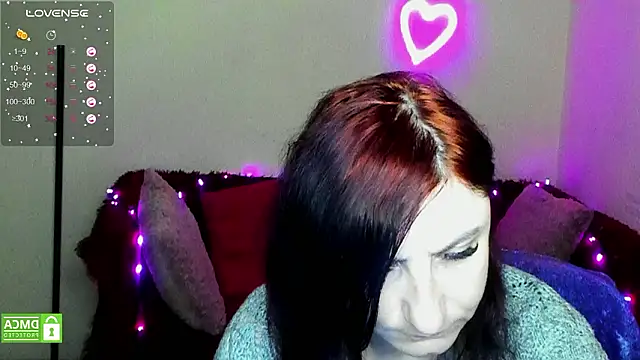 Snapshot of Muse_kitty_jenia chatting on February 1, 2026, 6:28 pm Muse kitty jenia online show from February 1, 2026, 6:28 pm