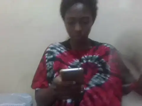 Snapshot of Sexxy_bre chatting on October 3, 2025, 7:04 pm Sexxy bre online show from October 3, 2025, 7:04 pm