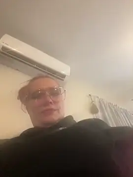 Lalalynn online show from February 3, 2026, 6:13 pm