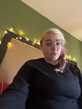 Lalalynn online show from February 22, 2026, 10:22 pm