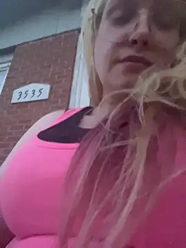 Lalalynn online show from February 28, 2026, 12:43 am