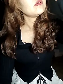 Snapshot of Girl20sexy chatting on January 6, 2026, 6:23 pm Girl20sexy online show from January 6, 2026, 6:23 pm