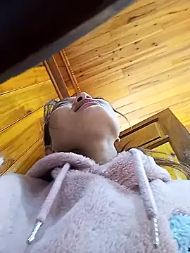 trieungoclnt online show from November 6, 2025, 4:05 am