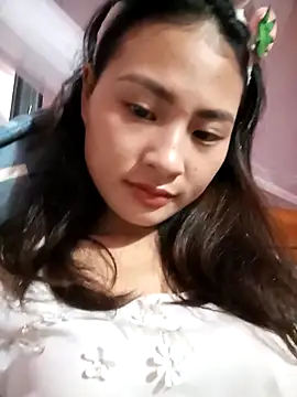 trieungoclnt online show from November 8, 2025, 5:33 am