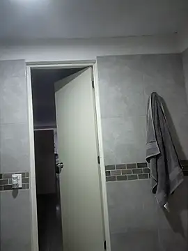 Snapshot of Hunnyhunty420 chatting on March 11, 2026, 12:10 pm Hunnyhunty420 online show from March 11, 2026, 12:10 pm