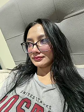 Snapshot of mariiana-diaz chatting on July 20, 2026, 3:58 am mariiana-diaz online show from July 20, 2026, 3:58 am