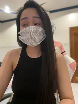 Snapshot of NikkiNi chatting on January 2, 2025, 9:22 am NikkiNi online show from January 2, 2025, 9:22 am