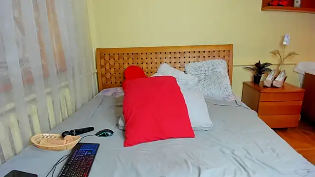 Snapshot of Moon__Eclipse chatting on November 13, 2025, 7:45 am Moon Eclipse online show from November 13, 2025, 7:45 am