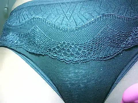 Snapshot of mumbi91 chatting on April 19, 2026, 8:00 pm mumbi91 online show from April 19, 2026, 8:00 pm