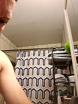 Snapshot of bigdickdaddy2184 chatting on February 23, 2025, 8:39 am bigdickdaddy2184 online show from February 23, 2025, 8:39 am