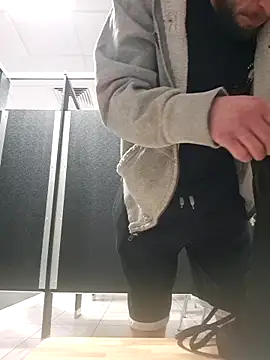 Snapshot of bigdickdaddy2184 chatting on March 2, 2025, 11:09 am bigdickdaddy2184 online show from March 2, 2025, 11:09 am