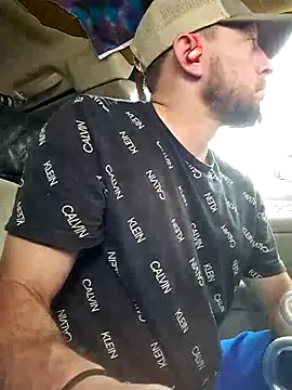 Snapshot of bigdickdaddy2184 chatting on March 4, 2025, 5:34 pm bigdickdaddy2184 online show from March 4, 2025, 5:34 pm