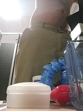 bigdickdaddy2184 online show from February 20, 2026, 12:07 pm