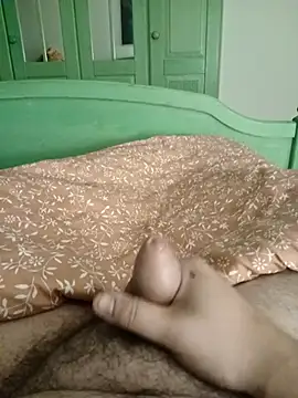 Snapshot of BennoSingle chatting on September 9, 2025, 5:55 pm BennoSingle online show from September 9, 2025, 5:55 pm