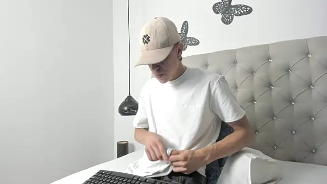 Dei v 48 online show from February 14, 2025, 7:54 pm