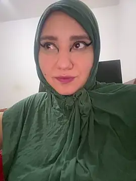 Snapshot of hannahayat chatting on February 25, 2026, 2:56 am hannahayat online show from February 25, 2026, 2:56 am