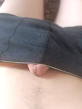 Snapshot of kartalgoz42 chatting on February 2, 2025, 1:30 pm kartalgoz42 online show from February 2, 2025, 1:30 pm