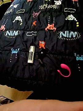 Fantaxx86 online show from December 13, 2024, 7:04 am