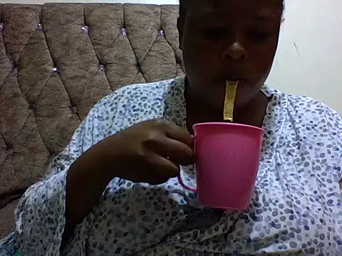 Snapshot of zoey10 chatting on May 20, 2026, 7:55 pm zoey10 online show from May 20, 2026, 7:55 pm
