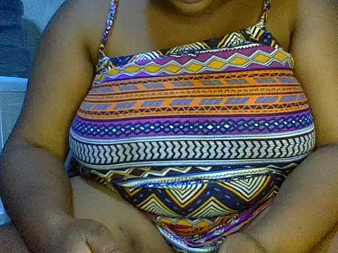 zoey10 online show from October 21, 2025, 6:29 pm