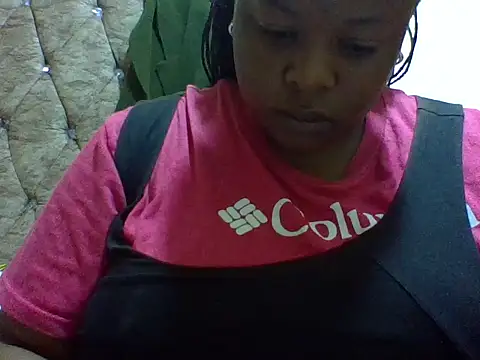 Snapshot of zoey10 chatting on April 28, 2026, 7:02 am zoey10 online show from April 28, 2026, 7:02 am