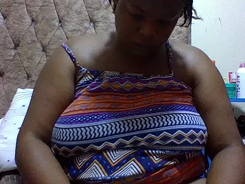 zoey10 online show from February 15, 2026, 8:13 am