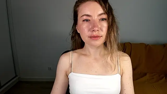 Snapshot of Mia_Tasty chatting on May 5, 2026, 6:27 am Mia Tasty online show from May 5, 2026, 6:27 am