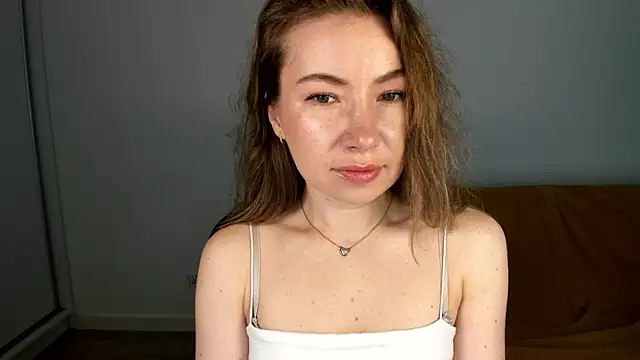 Snapshot of Mia_Tasty chatting on May 27, 2026, 6:43 am Mia Tasty online show from May 27, 2026, 6:43 am