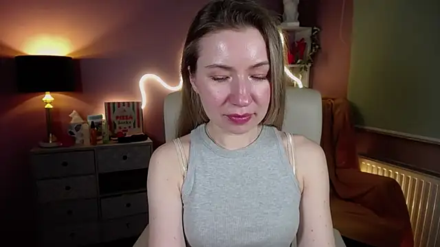 Mia Tasty online show from March 9, 2025, 5:49 pm