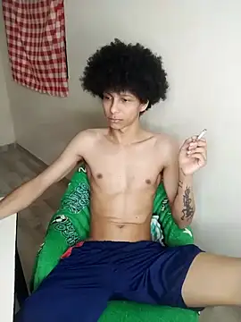 Snapshot of cardrey05 chatting on September 27, 2025, 10:05 pm cardrey05 online show from September 27, 2025, 10:05 pm