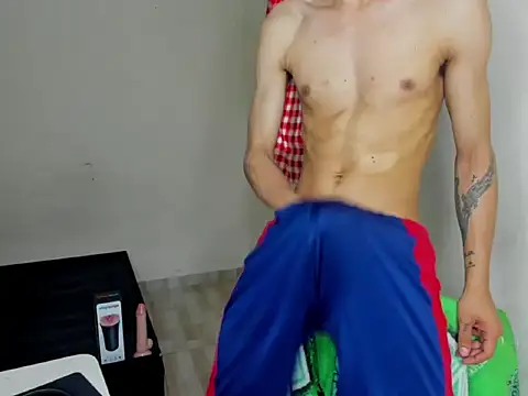 Snapshot of cardrey05 chatting on September 25, 2025, 9:10 pm cardrey05 online show from September 25, 2025, 9:10 pm